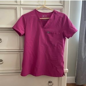 One pocket scrub top- Catarina xs